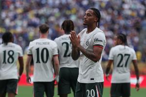 若昂-佩德罗打趣：希望队友别让我跳舞了，因为我刚当选全场最佳