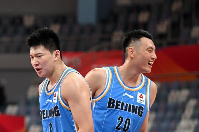 首钢进攻全面提速 临近季后赛老将状态回暖